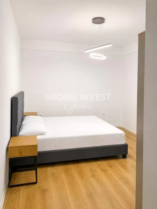 Apartament 2 camere,bloc nou, complet mobilat-utilat,parcare subterană — fotografia 3