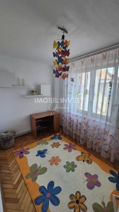 Apartament 4 camere de închiriat – Zona Centru | 82 mp | /lună — fotografia 2