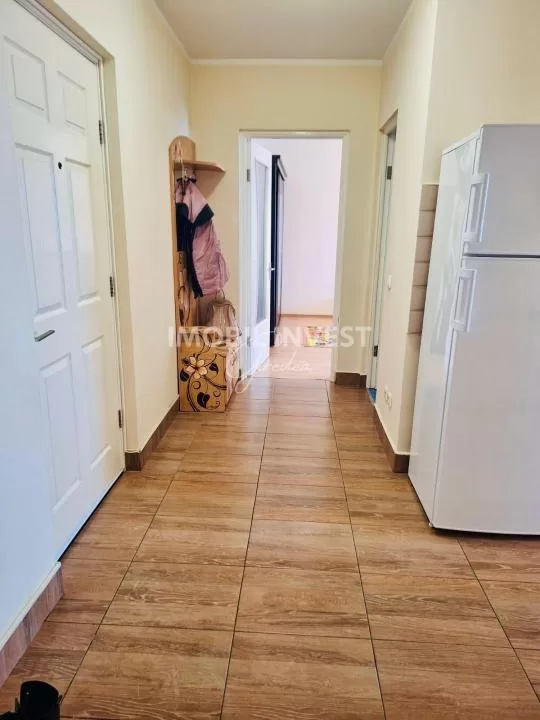 Apartament 2 camere de închiriat – Cetate | 65 mp | /lună — fotografia 3