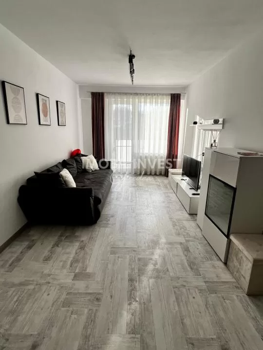 Apartament 2 camere, 64 mp, Centru, loc de parcare privat — fotografia 3