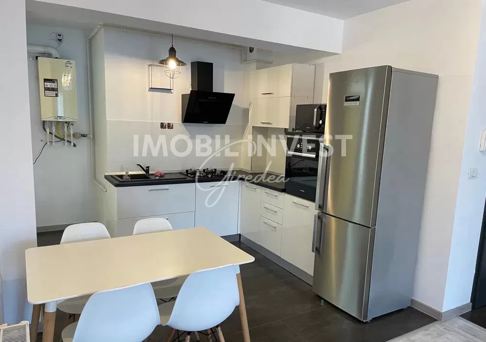 Apartament 2 camere, 64 mp, Centru, loc de parcare privat — fotografia 1