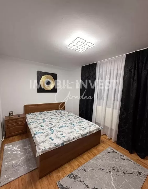 Apartament 2 camere de închiriat – Cetate – 52 mp – renovat- /lună — fotografia 1