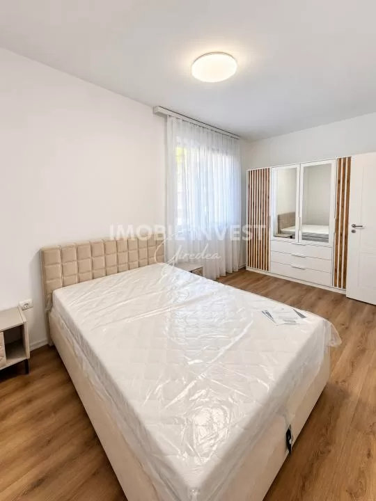 Apartament 3 camere, bloc nou, etaj 2, 65,5 mp plus balcon, parcare — fotografia 3